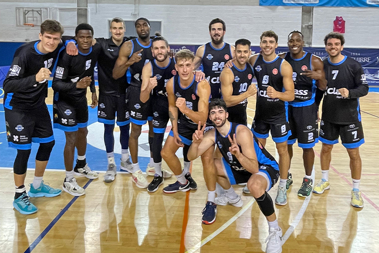 El Class Sant Antoni juega con fuego frente al colista